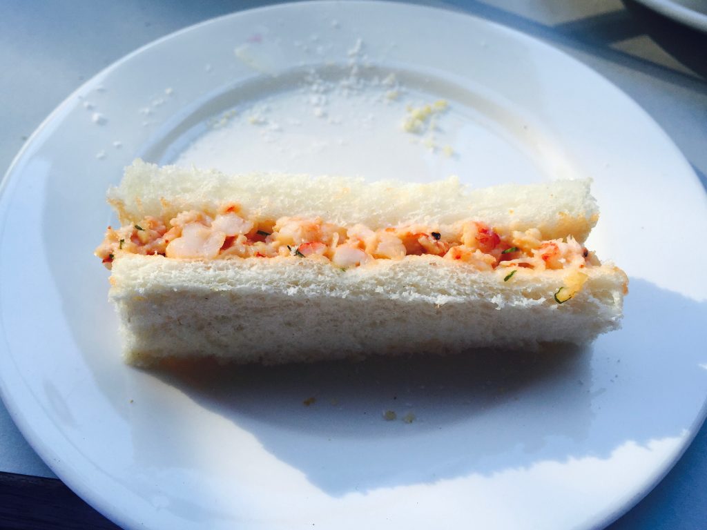 Crayfish finger sandwich